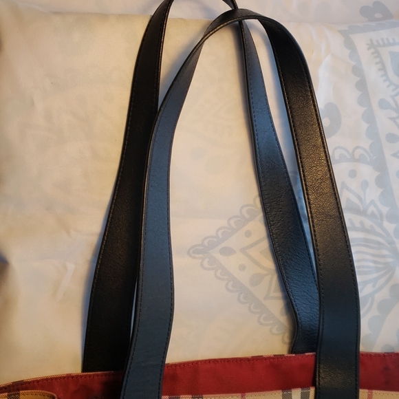 Burberry Tote - Picture 13 of 16